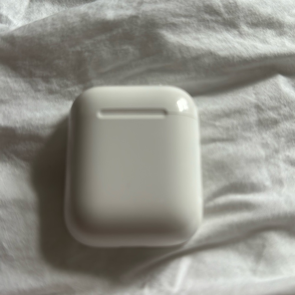 Apple AirPods